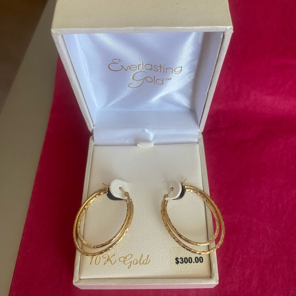 Hoop Earrings - 10K Gold